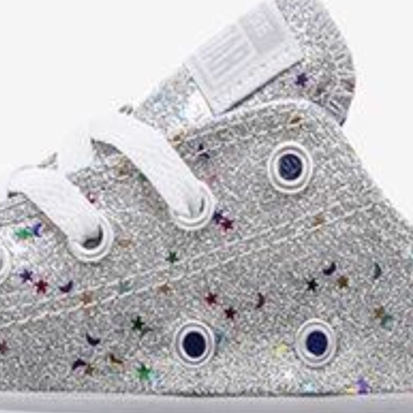LAST ONE!! New Converse CTAS OX Glitter Sneakers Size 5 - Picture 3 of 16